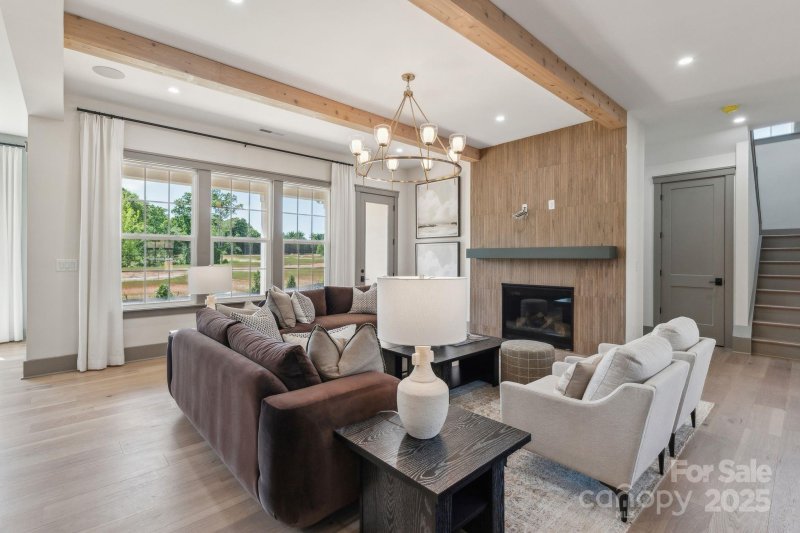 Property image 4 of 13648 Glennmayes Road in Coventry Glen, Huntersville, NC 28078