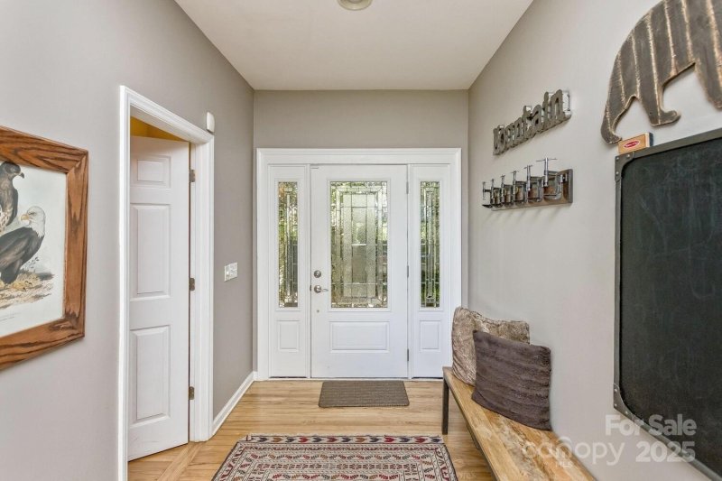 Property image 4 at 28 Mountain Vista Drive, Asheville, NC 28804