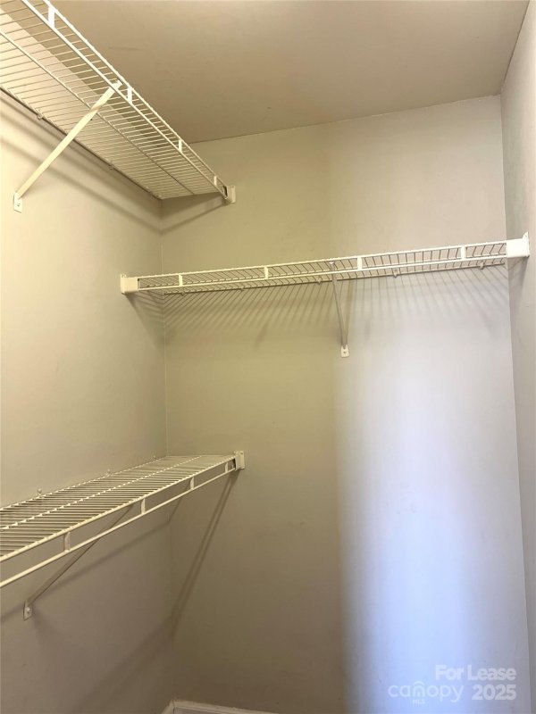 Property image 5 at 1645 Arlyn Circle, Charlotte, NC 28213