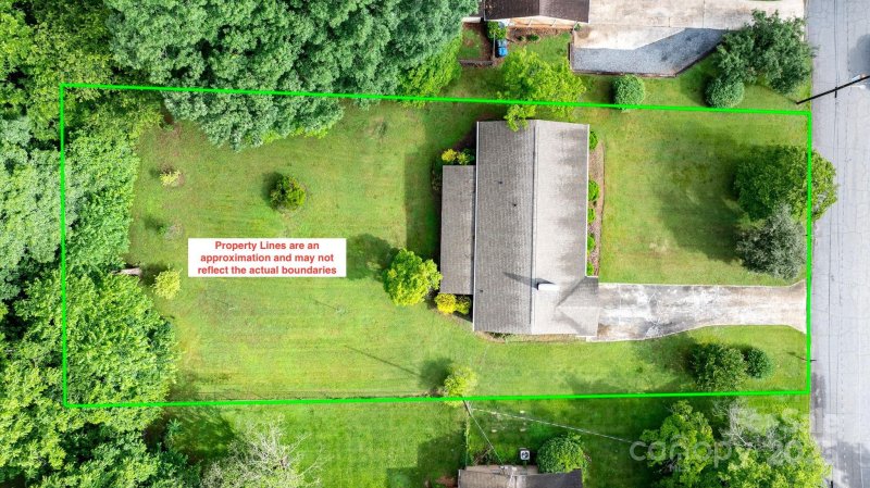 Property image 4 at 518 W School Street, Maiden, NC 28650