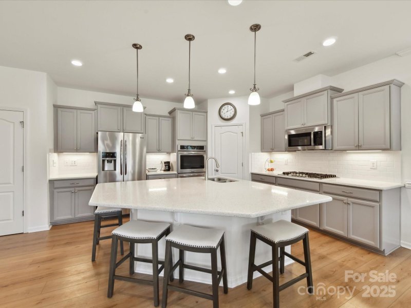 Property image 3 of 200 Sweet Briar Drive in The Retreat at Rayfield, Indian Land, SC 29707