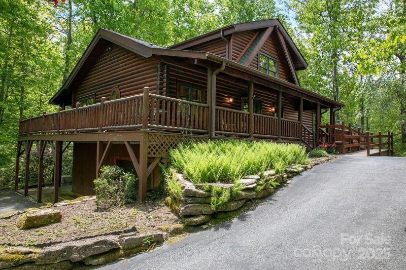 Property image 3 at 76 Isuhdavga Court, Brevard, NC 28712