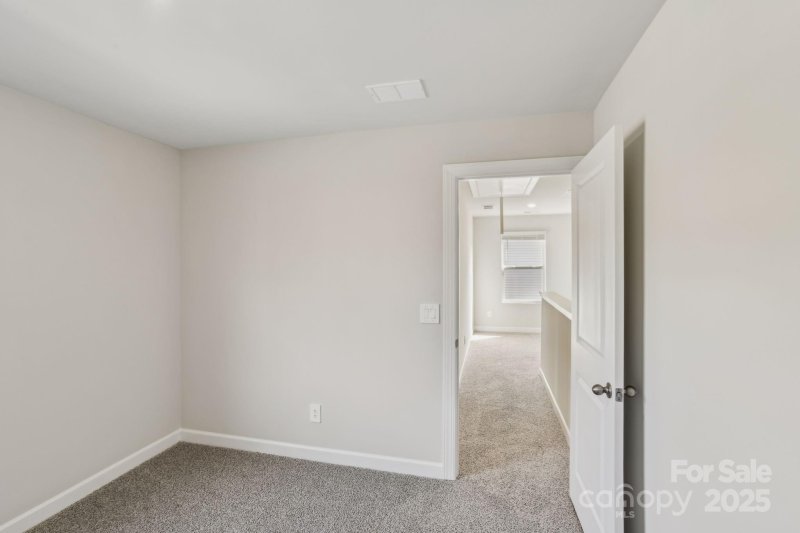 Property image 5 of 741 Laguna Avenue in Monterey Park, York, SC 29745