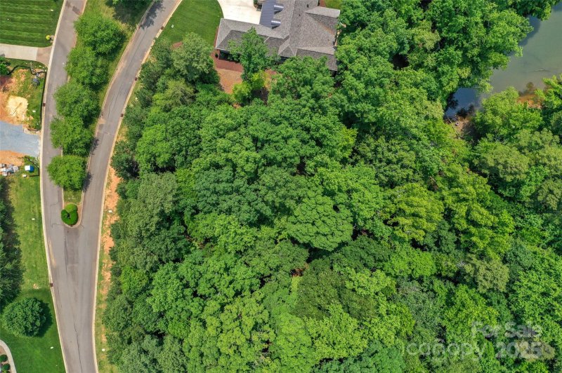 Property image 2 of 3228 Ashwood Park Drive in Reflection Pointe, Belmont, NC 28012