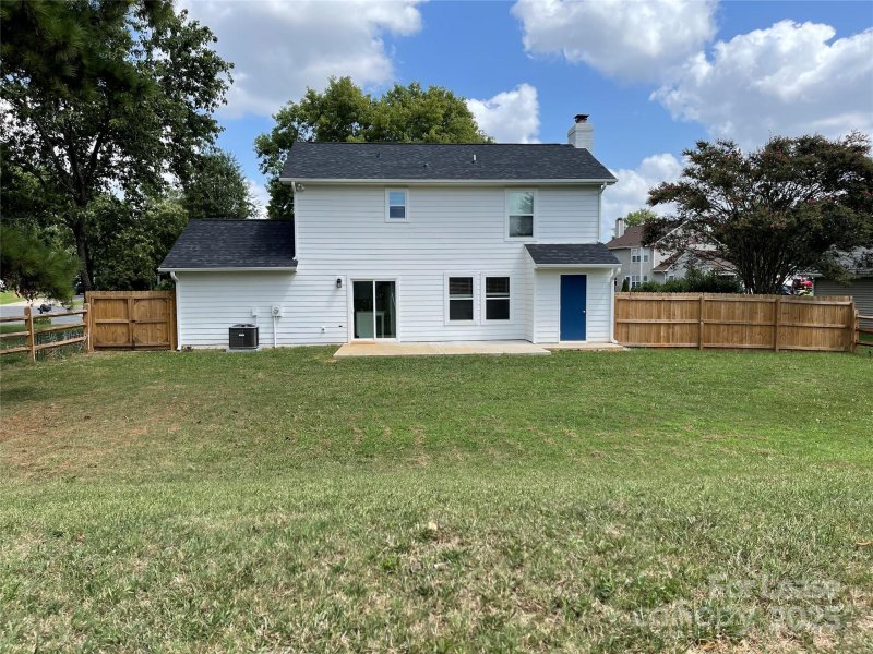 Property image 4 at 7211 Grassy Knob Court, Charlotte, NC 28273