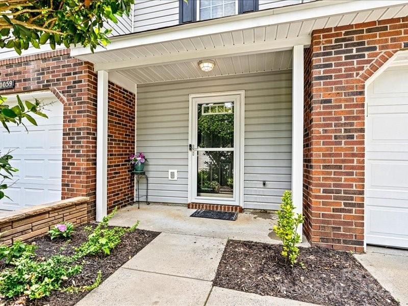 Property image 3 at 10063 Reindeer Way Lane, Charlotte, NC 28216