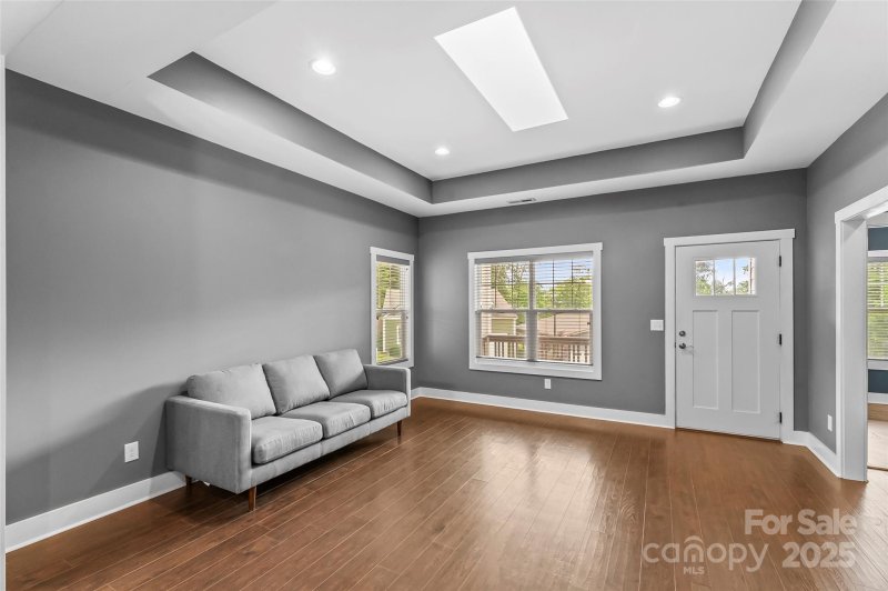 Property image 5 at 6 Meeting Street, Asheville, NC 28803