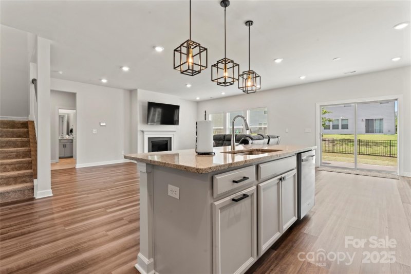 Property image 4 of 12536 Stoneybrook Parkway in Stoneybrook Station, Huntersville, NC 28078