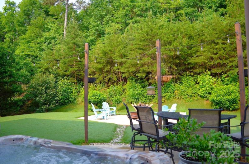 Property image 2 at 7170 Kenyon Drive, Denver, NC 28037