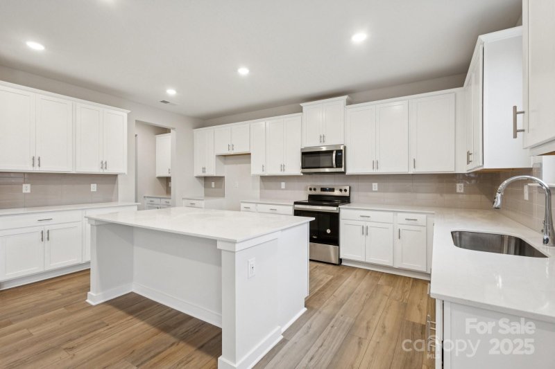 Property image 3 of 21047 Running Creek Drive in Running Creek, Locust, NC 28097