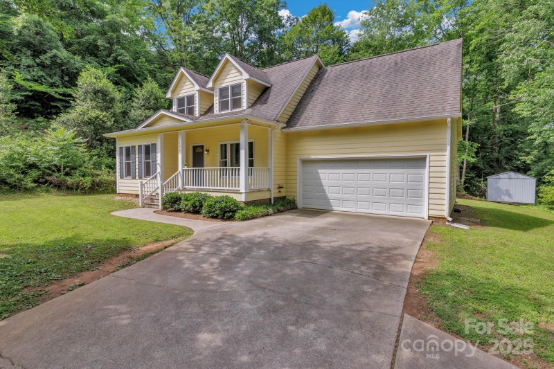 Property image 2 of 102 Overbrook Road in Central Park, Spindale, NC 28160