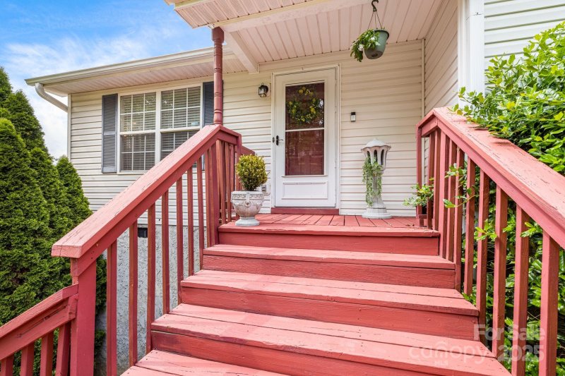 Property image 3 at 101 Michael Court, Leicester, NC 28748