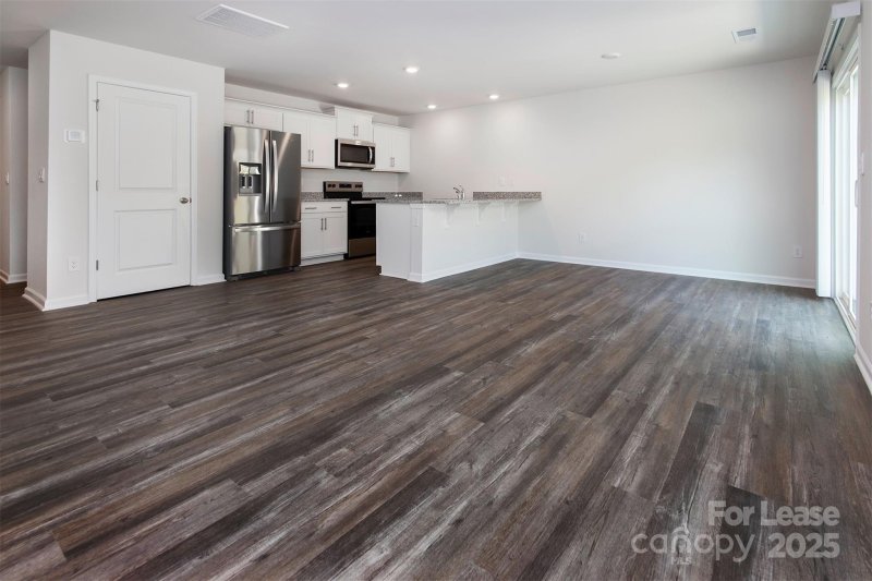 Property image 5 at 5159 Hyrule Drive, Charlotte, NC 28262