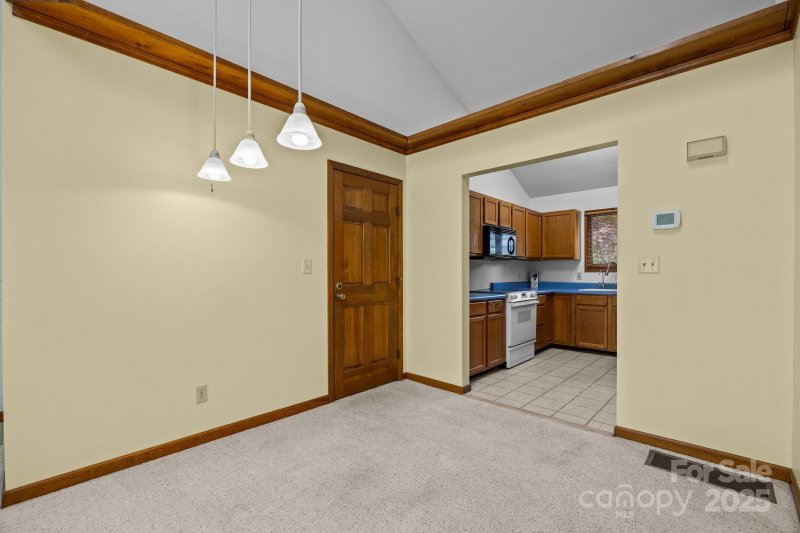 Property image 5 of 4 Zachary Ridge Road in Village Of Country Creek, Asheville, NC 28804