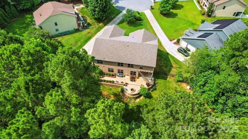 Property image 3 at 110 St Sophia Court, Mooresville, NC 28117