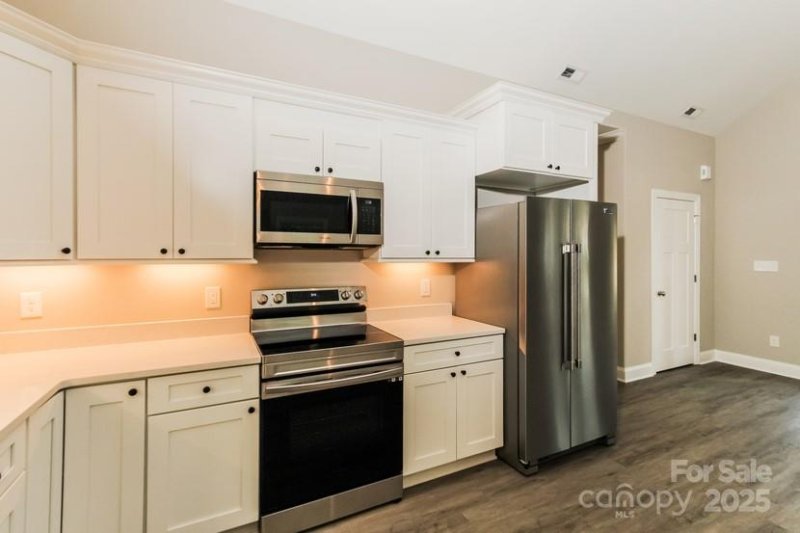 Property image 5 at 153 Ole Eastpointe Drive, York, SC 29745