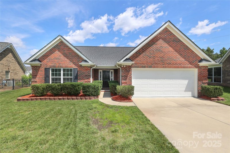 3523 Brickwood Circle