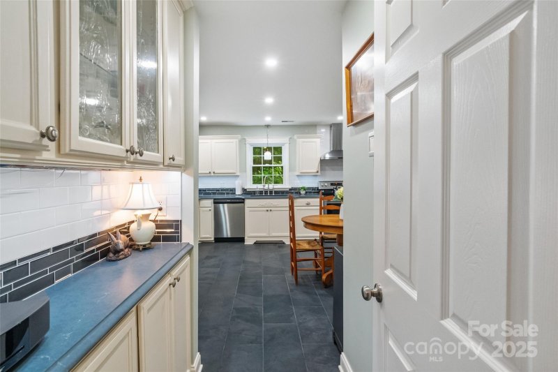 Property image 5 at 626 Trail Ridge Road, Matthews, NC 28105