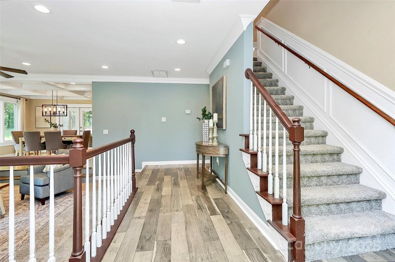 Property image 3 at 1011 Bydeford Court, Matthews, NC 28105