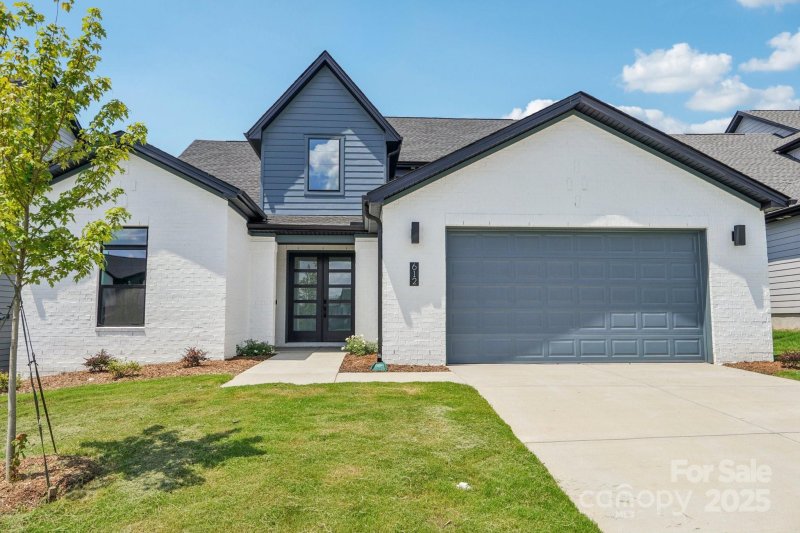 612 Hyder Trail