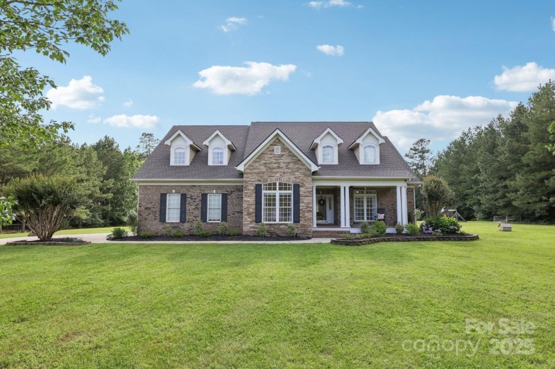 Derby Downs, York Community
