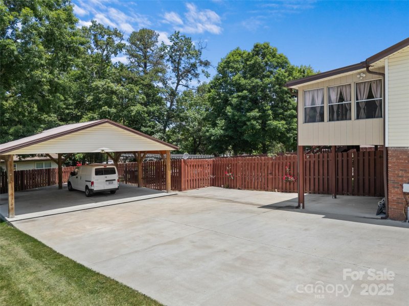 Property image 5 of 5 Granite Drive in Woodland Trace, Hendersonville, NC 28792