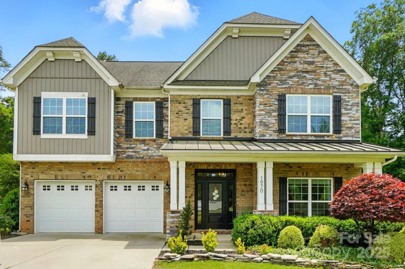 Property image 2 at 1970 Topaz Plaza, Davidson, NC 28036