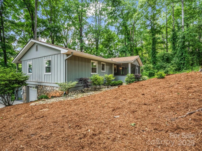 Property image 2 at 195 White Pine Drive, Lake Lure, NC 28746