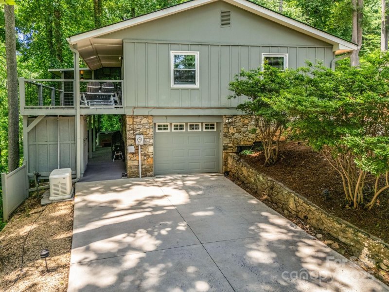 Property image 3 at 195 White Pine Drive, Lake Lure, NC 28746