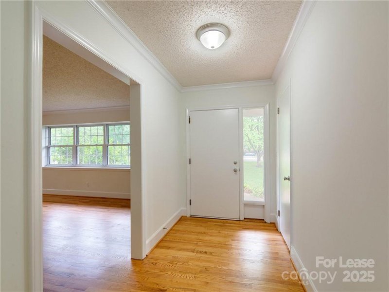 Property image 5 at 1422 Holmes Drive, Charlotte, NC 28209