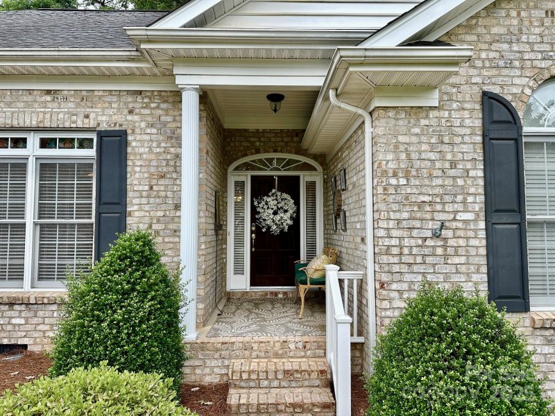 Property image 2 at 35 Wittenburg Springs Drive, Taylorsville, NC 28681