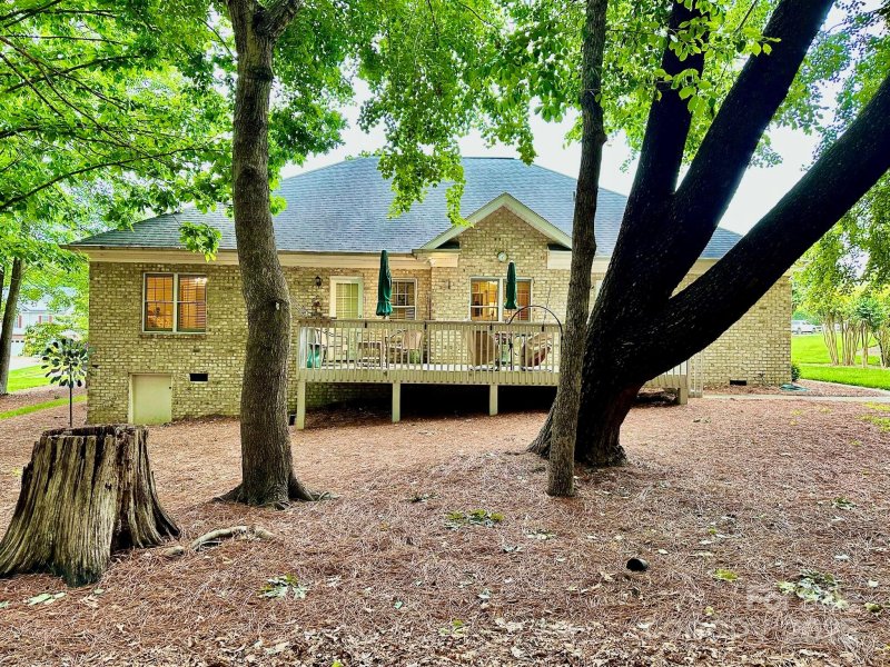 Property image 4 at 35 Wittenburg Springs Drive, Taylorsville, NC 28681