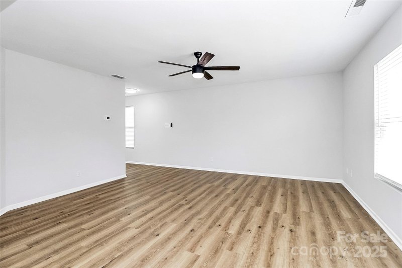 Property image 3 at 7214 Fox Point Drive, Charlotte, NC 28269