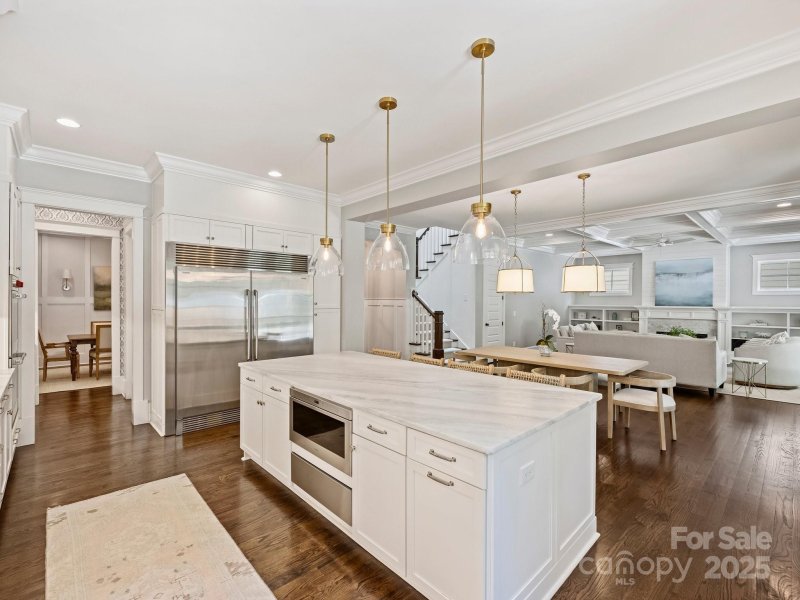 431 Wonderwood Drive