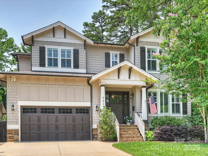 Property image 3 of 431 Wonderwood Drive in Cotswold, Charlotte, NC 28211