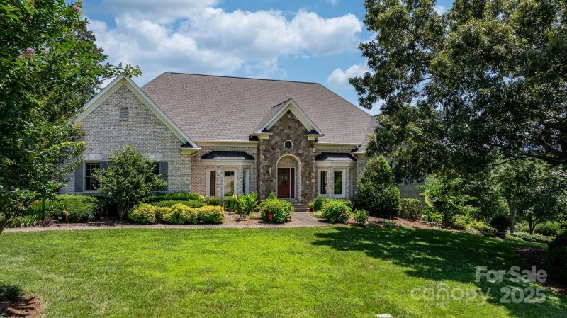 Property image 2 of 3541 Blankenship Drive in Silver Creek Plantation, Morganton, NC 28655