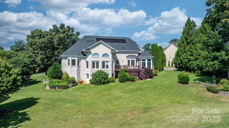 Property image 4 of 3541 Blankenship Drive in Silver Creek Plantation, Morganton, NC 28655