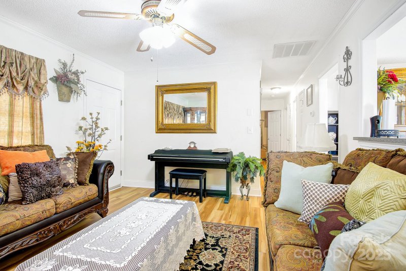 Property image 2 at 1116 Crestview Drive, Salisbury, NC 28146