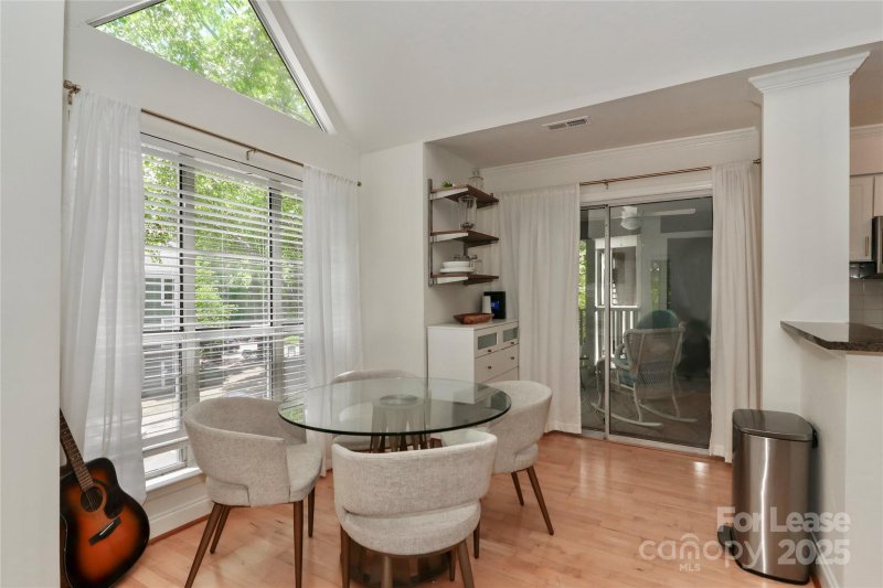 Property image 2 at 2508 Cranbrook Lane, Charlotte, NC 28207