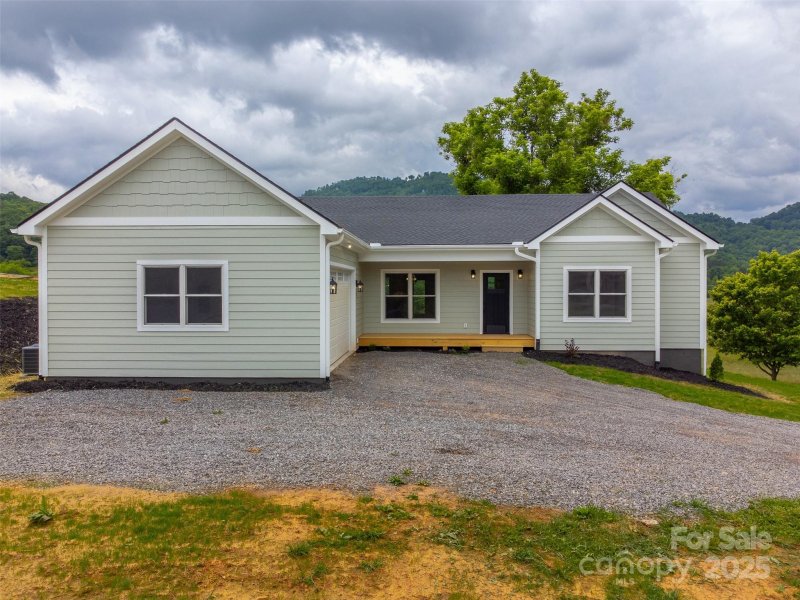 Property image 3 of 12 Gracie Rose Street in Brinkley Hill, Clyde, NC 28785