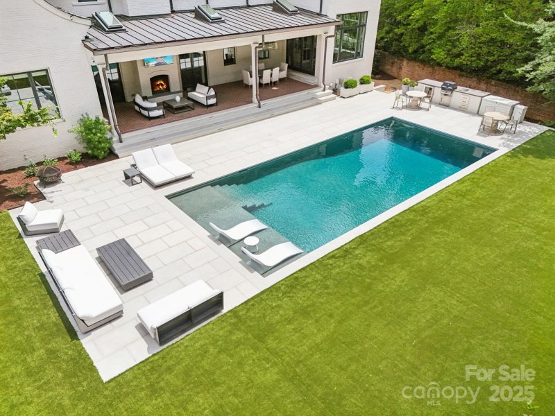 Property image 2 at 2215 Cortelyou Road, Charlotte, NC 28211