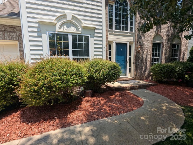 Property image 2 of 7711 Epping Forest Drive in Birkdale, Huntersville, NC 28078