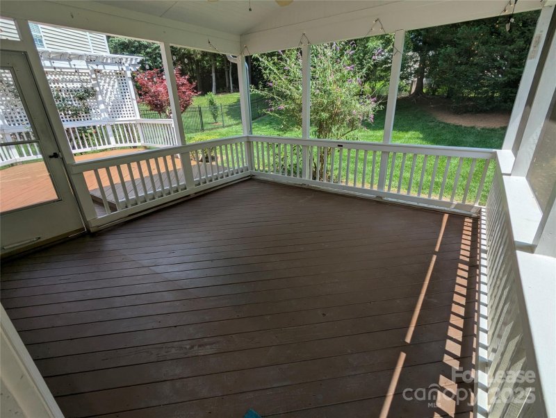 Property image 4 of 7711 Epping Forest Drive in Birkdale, Huntersville, NC 28078