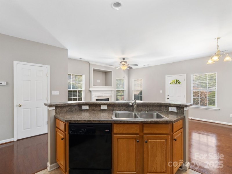 Property image 4 at 10446 Trolley Run Drive, Cornelius, NC 28031