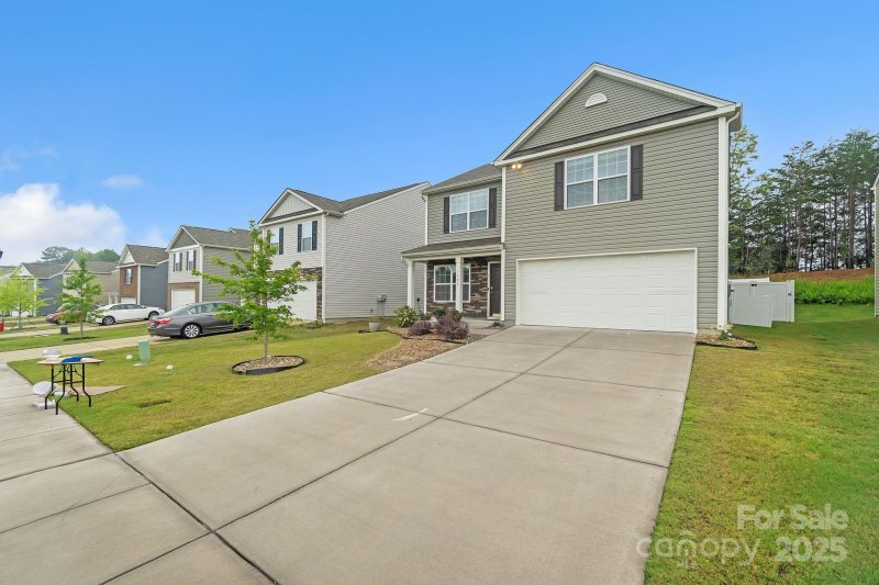 Property image 2 at 1323 Mifflin Lane, Dallas, NC 28034