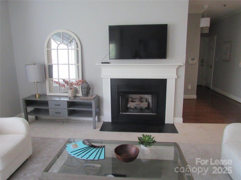 Property image 2 at 5601 Fairview Road, Charlotte, NC 28209