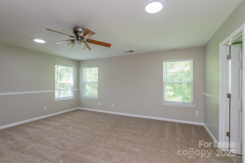 Property image 5 at 9510 Smooth Path Drive, Charlotte, NC 28214