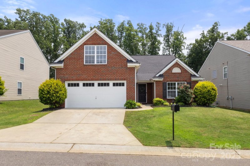 Property image 2 at 2448 Sweet Birch Court, Gastonia, NC 28054