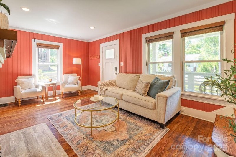 Property image 5 of 199 Pennsylvania Avenue in West Asheville, Asheville, NC 28806