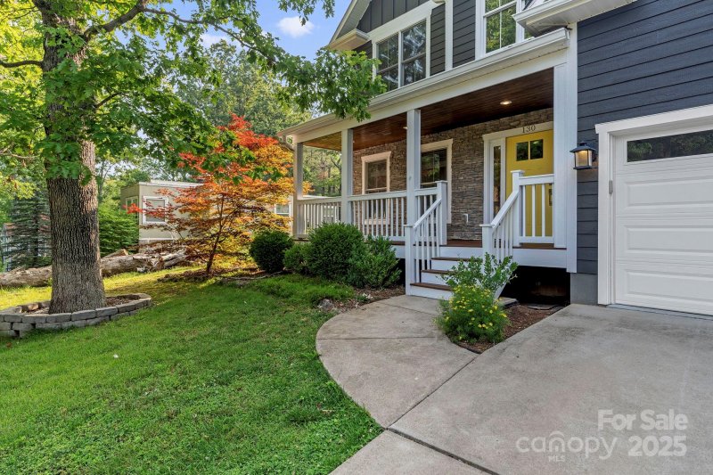 Property image 2 of 130 Eastwood Avenue in Grovemont, Swannanoa, NC 28778